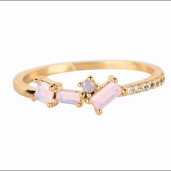 Dainty Cubic Zirconia Band with Multi-shaped Opals Gold-sz 6 or 7 only - Picture 1 of 3